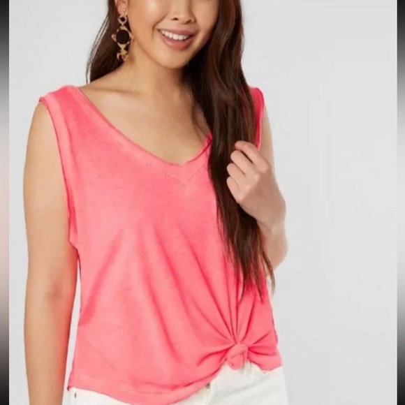 Free People Movement Bright Neon Pink Lightweight Henry Active Top SIZE MEDIUM - Picture 2 of 10